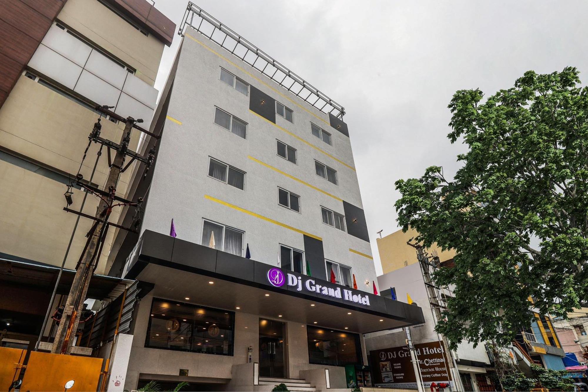 Townhouse Dj Grand Hotel Тирупати Екстериор снимка
